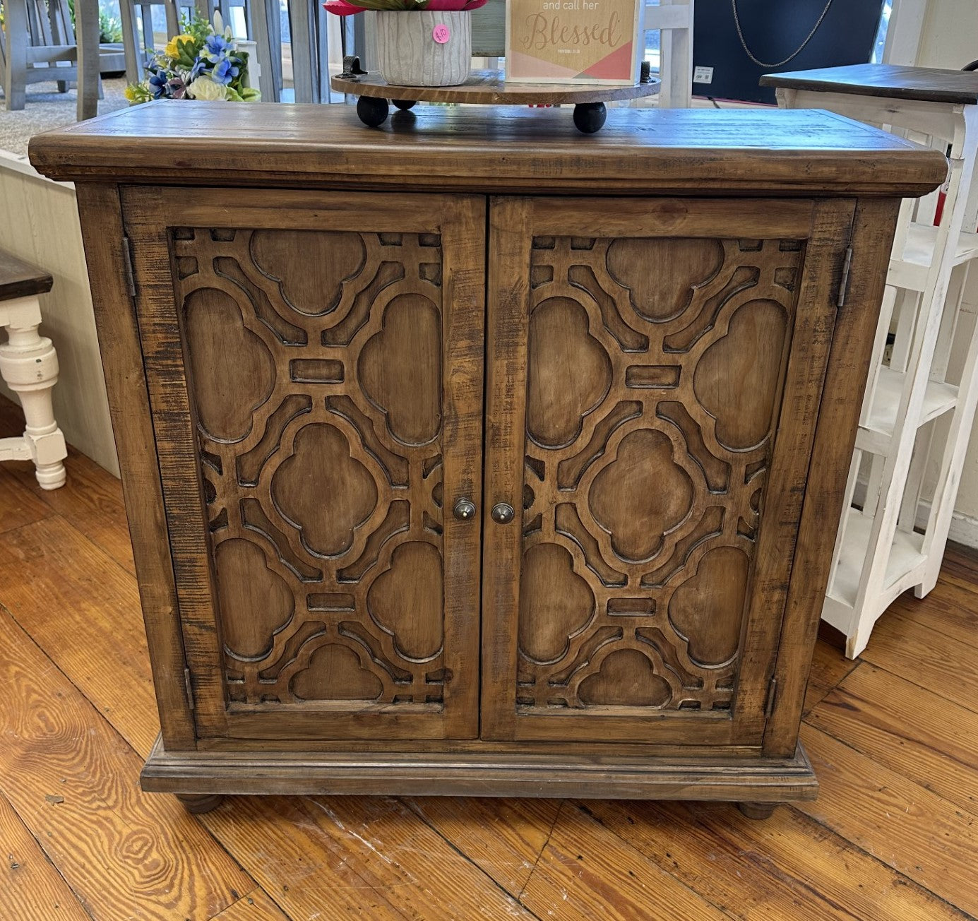 Nevada 3 Drawer Chest, Cream & Sierra Brown top